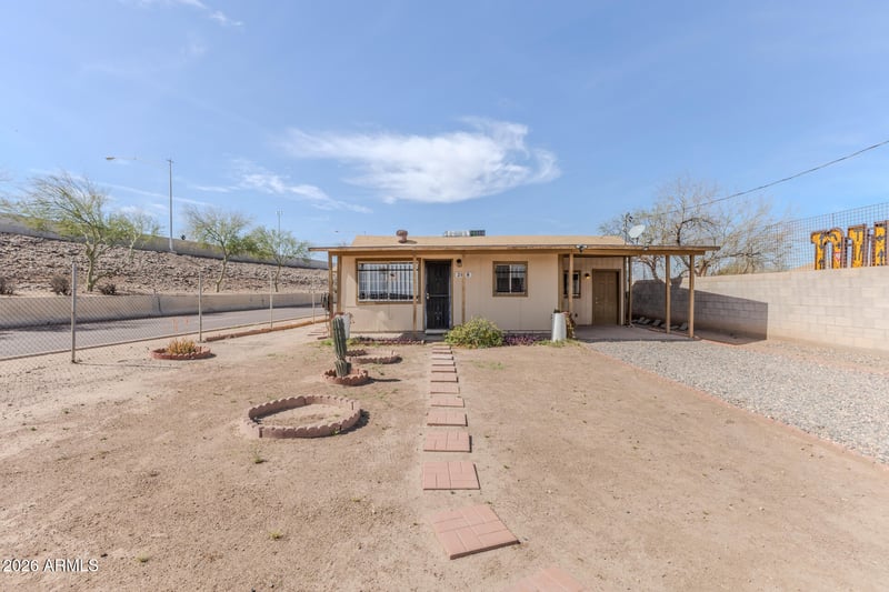 2018 S 3rd Dr, Phoenix, AZ 85003