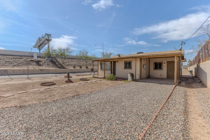2018 S 3rd Dr, Phoenix, AZ 85003