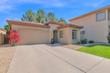 2018 Periwinkle Way, Chandler, AZ 85248