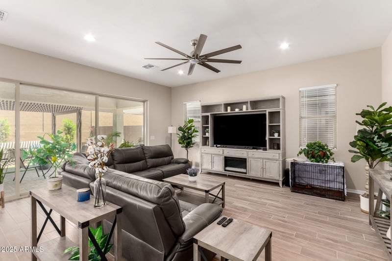 20184 Hollyhock St, Buckeye, AZ 85396