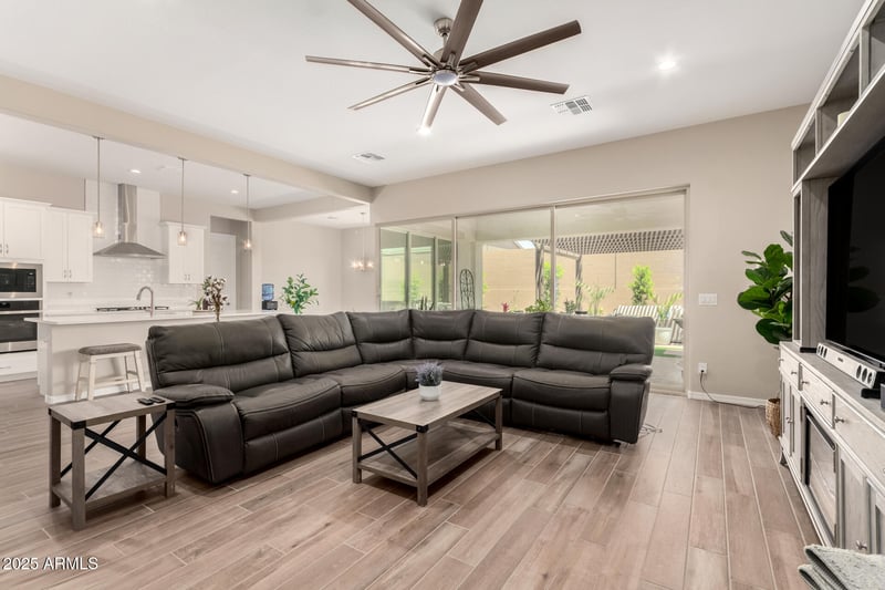 20184 Hollyhock St, Buckeye, AZ 85396