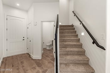 2019 Campbell Ave #110, Phoenix, AZ 85016