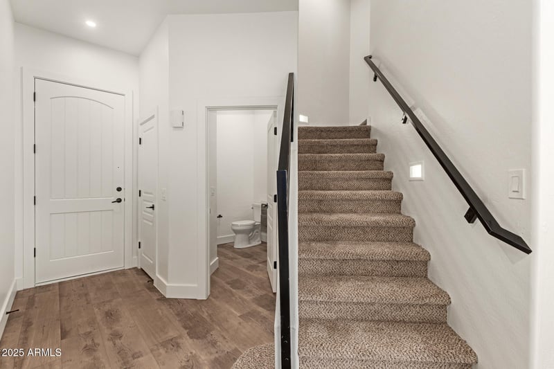 2019 Campbell Ave #110, Phoenix, AZ 85016