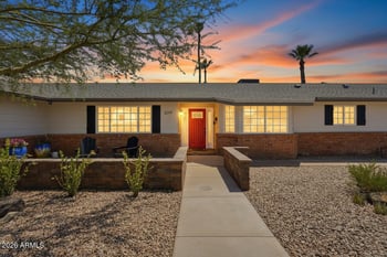 2019 E Flynn Ln, Phoenix, AZ 85016