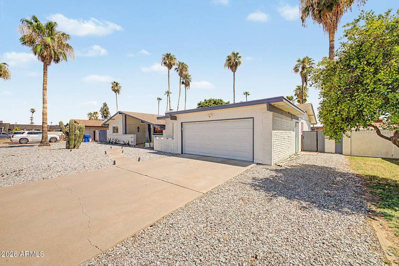 2019 E Fountain St, Mesa, AZ 85213