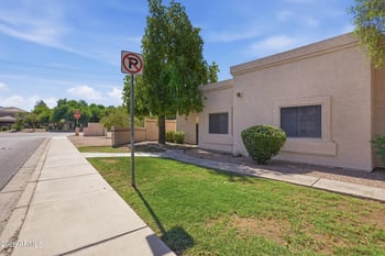 2019 Lemon Tree Pl #1102, Chandler, AZ 85224