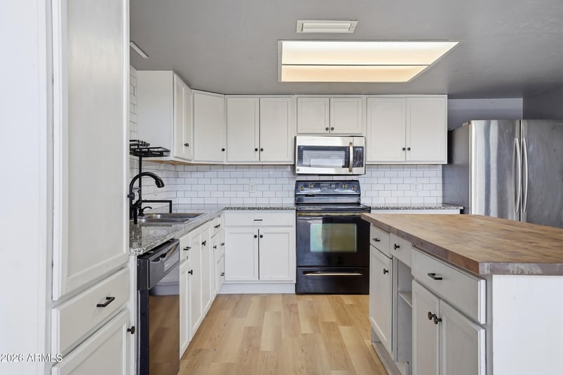 2019 Lemon Tree Pl #1102, Chandler, AZ 85224