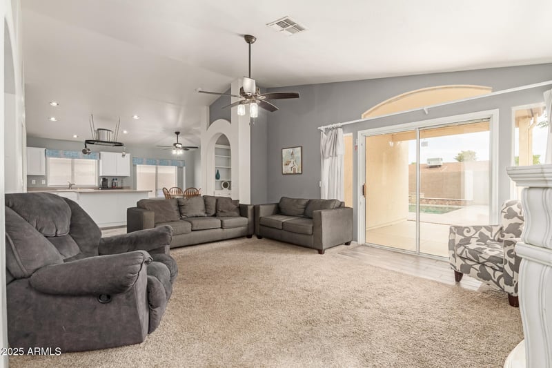 202 Caroline Ln, Chandler, AZ 85225