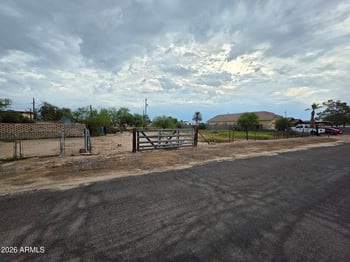 202 E 3rd Ave E #4, Buckeye, AZ 85326