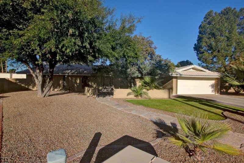202 E Acapulco Ln, Phoenix, AZ 85022