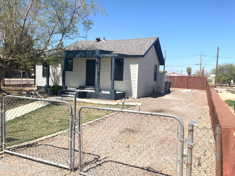 202 E Clanton Ave, Buckeye, AZ 85326