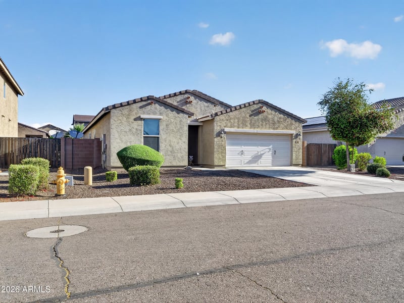 202 Santori Dr, San Tan Valley, AZ 85140