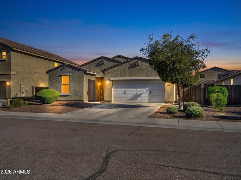 202 Santori Dr, San Tan Valley, AZ 85140