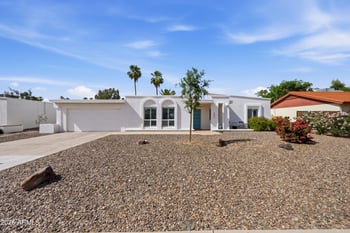202 E Sharon Ave, Phoenix, AZ 85022