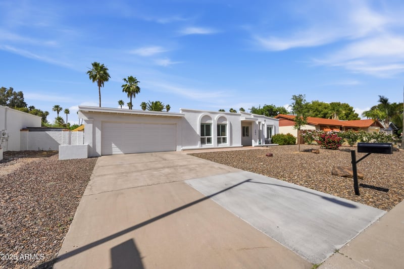 202 E Sharon Ave, Phoenix, AZ 85022