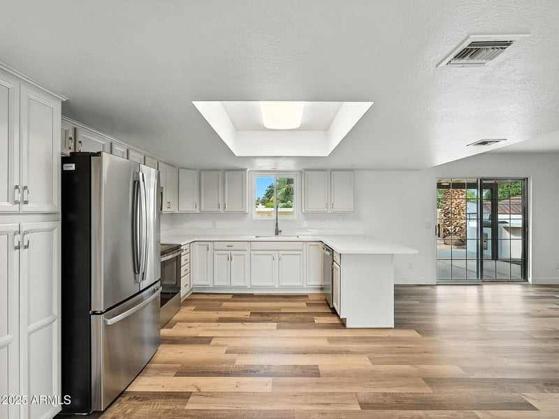 202 Eucalyptus Pl, Chandler, AZ 85225