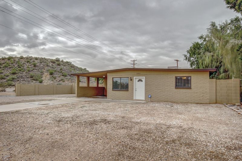 202 N 85th Pl, Mesa, AZ 85207