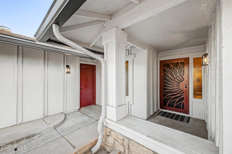 202 S Kenneth Pl, Chandler, AZ 85226