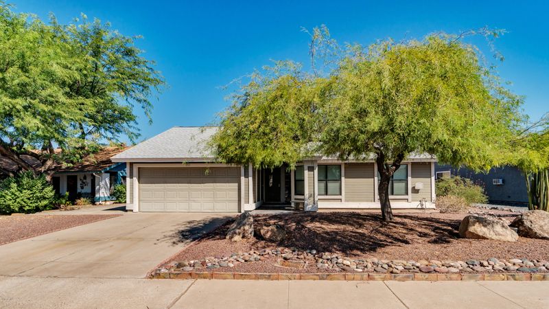 202 W Utopia Rd, Phoenix, AZ 85027