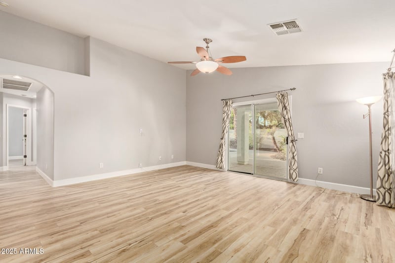 2020 Carter Rd, Phoenix, AZ 85041