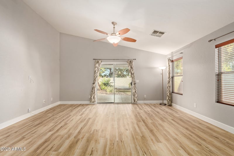 2020 Carter Rd, Phoenix, AZ 85041
