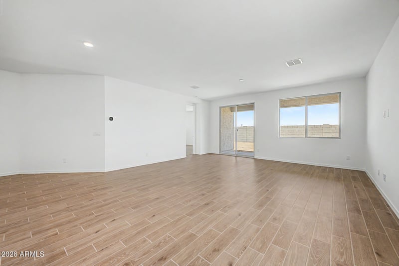 2020 Gordal Dr, San Tan Valley, AZ 85140