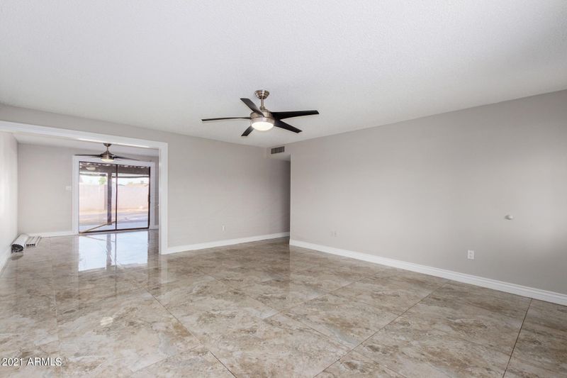 2020 N 55th Ln, Phoenix, AZ 85035