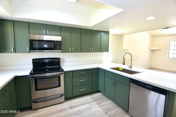 2020 Union Hills Dr #240, Phoenix, AZ 85027