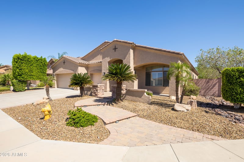 2020 W Bonanza Ln, Phoenix, AZ 85085
