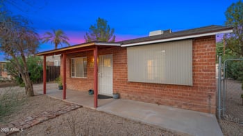2021 29th St, Phoenix, AZ 85008