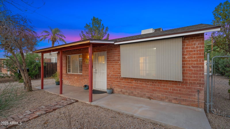 2021 29th St, Phoenix, AZ 85008