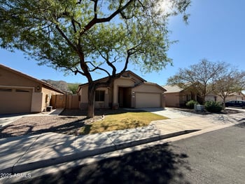 2021 Caldwell St, Phoenix, AZ 85042