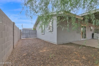 2021 E 10th St, Tempe, AZ 85281