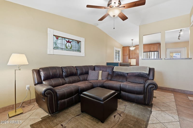 2021 E Howe Ave, Tempe, AZ 85281
