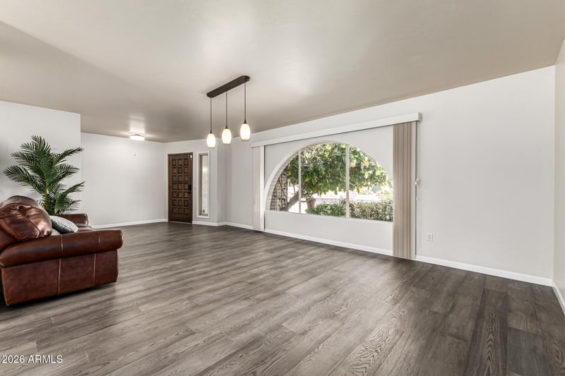 2021 Pegasus Dr, Tempe, AZ 85283