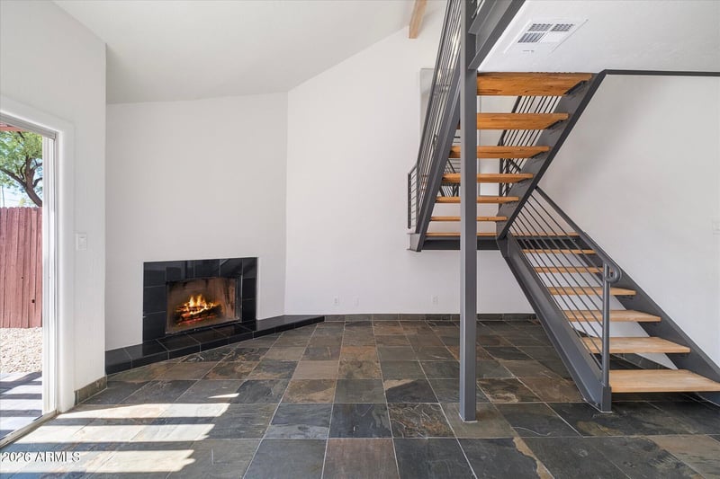 2021 E Solana Dr, Tempe, AZ 85281