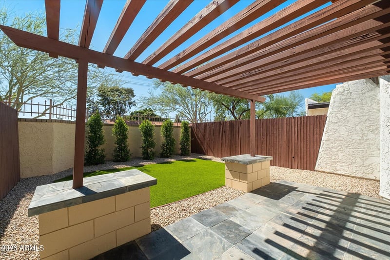 2021 E Solana Dr, Tempe, AZ 85281