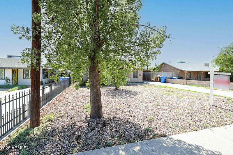 2021 23rd St, Phoenix, AZ 85006