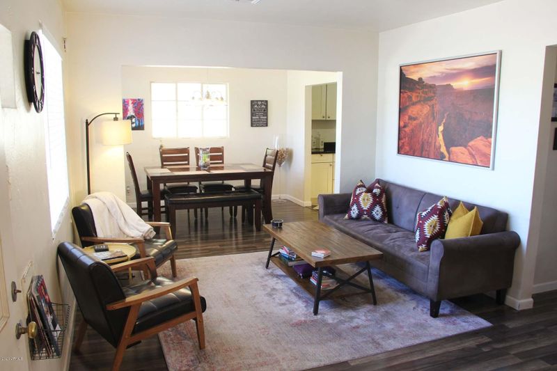 2021 W Earll Dr, Phoenix, AZ 85015