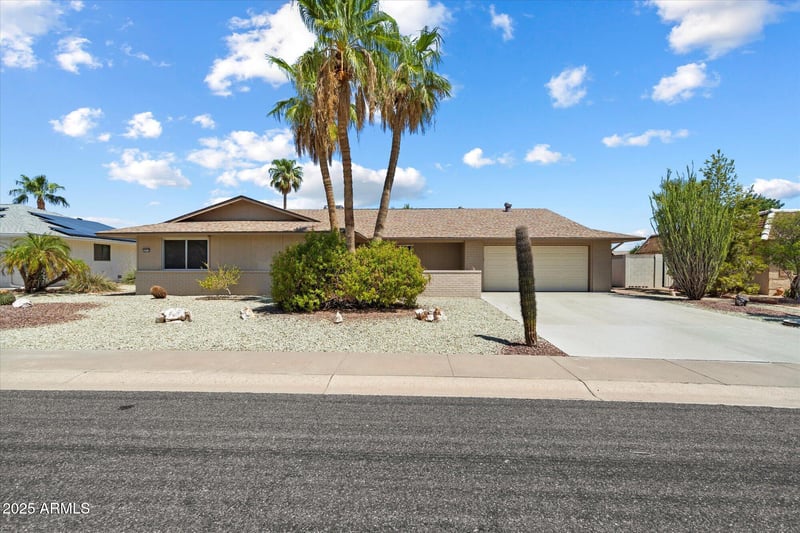 20215 126th Ave, Sun City West, AZ 85375