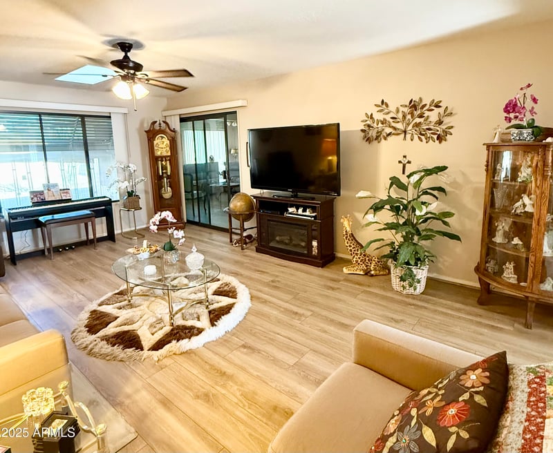 20219 125th Ave, Sun City West, AZ 85375