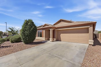 2022 160th Ln, Goodyear, AZ 85338