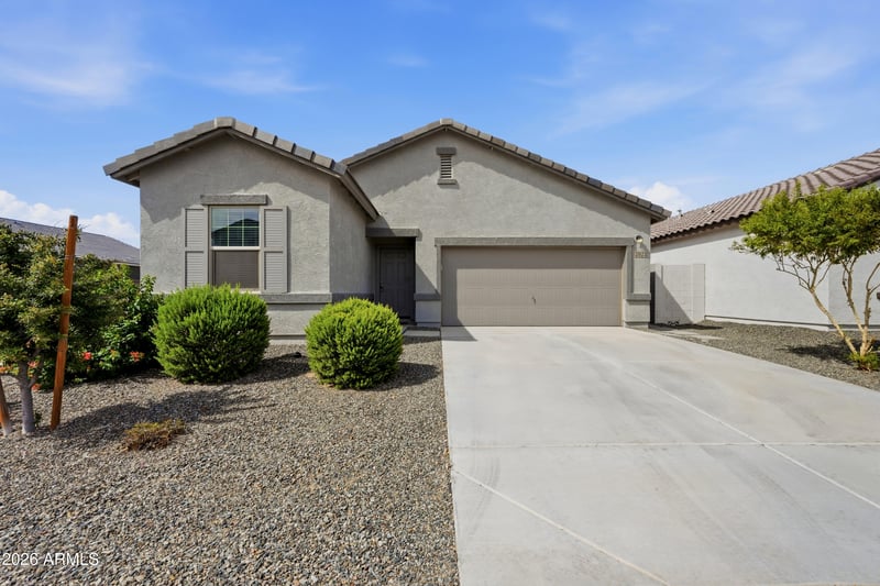 2022 E New Bonnet Ln, San Tan Valley, AZ 85140
