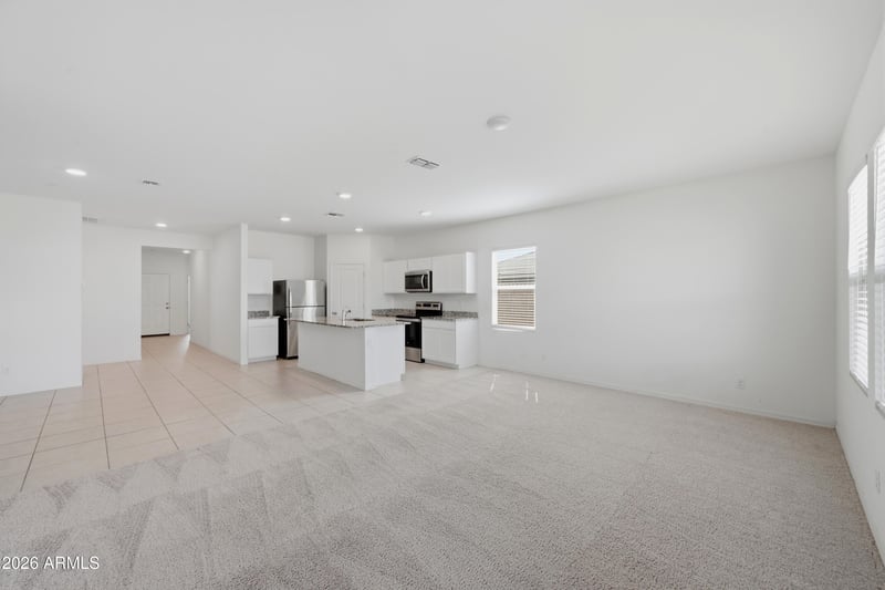 2022 E New Bonnet Ln, San Tan Valley, AZ 85140