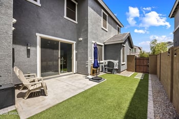 2022 W Desert Hollow Dr, Phoenix, AZ 85085