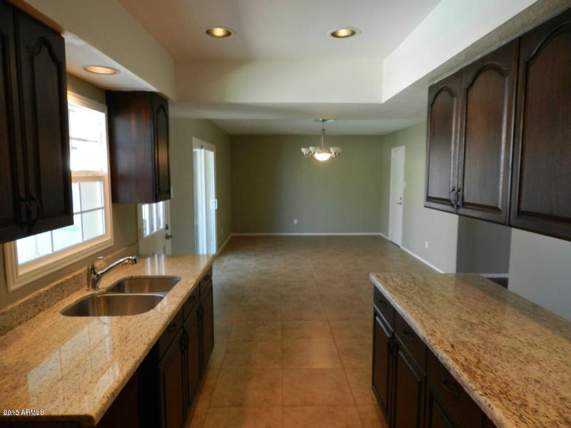 2022 W Joan De Arc Ave, Phoenix, AZ 85029