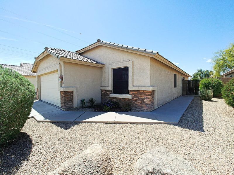 20220 N 34th Pl, Phoenix, AZ 85050