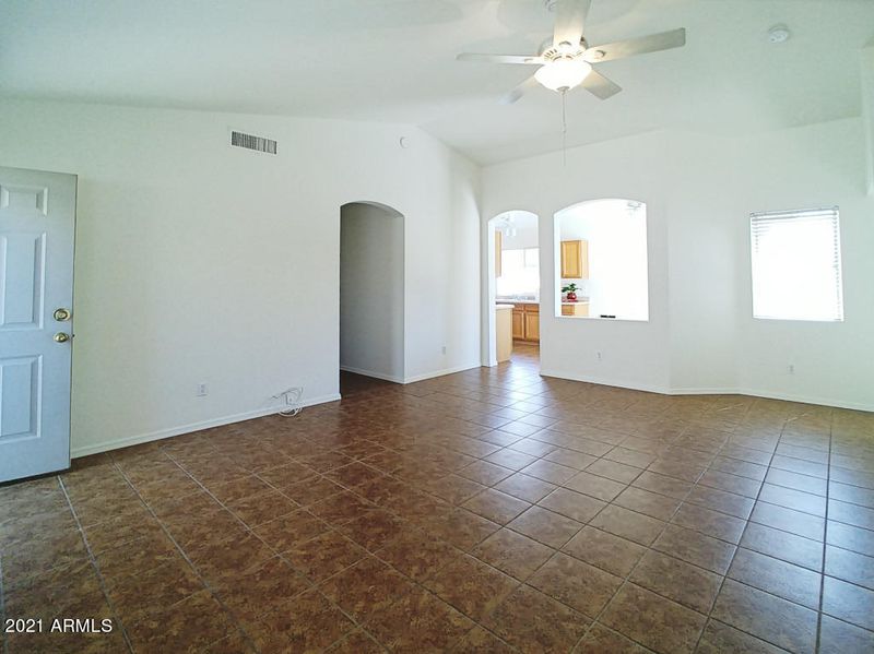 20220 N 34th Pl, Phoenix, AZ 85050