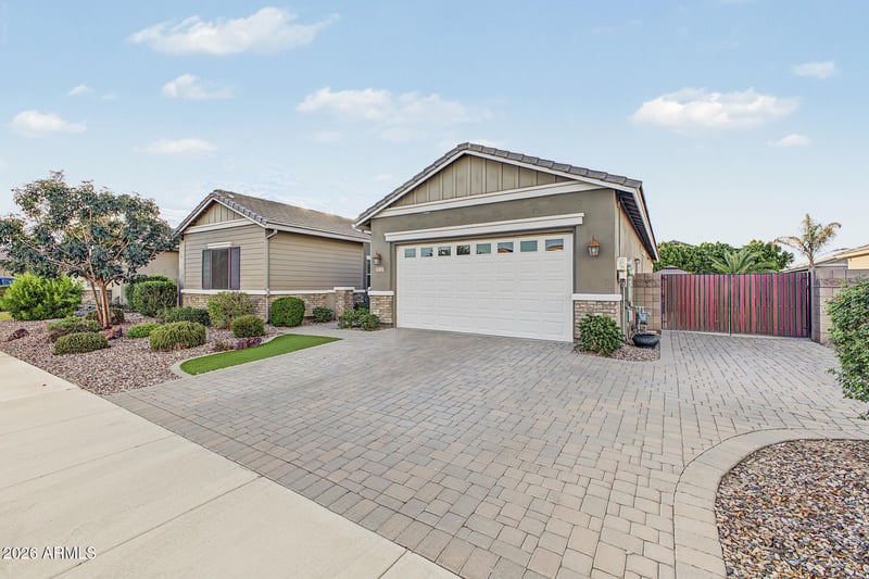 20226 E Raven Dr, Queen Creek, AZ 85142