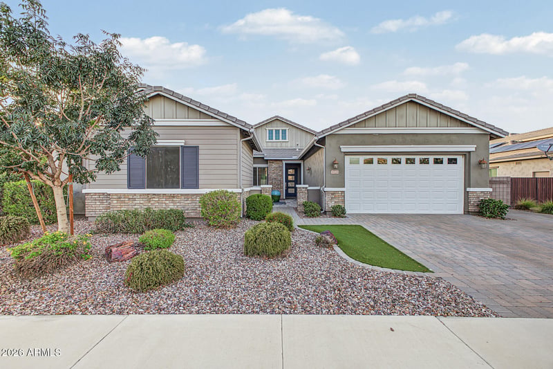 20226 E Raven Dr, Queen Creek, AZ 85142